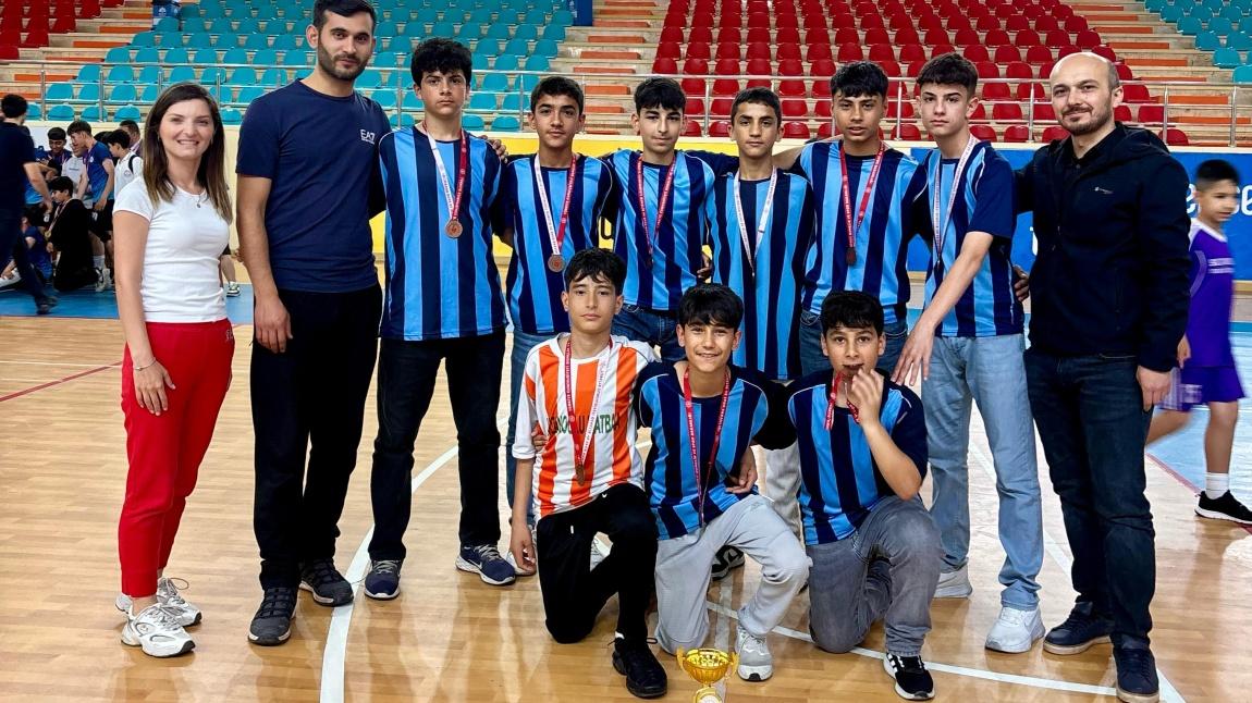 Yıldız Futsal Takımımız İlçe 3.sü 